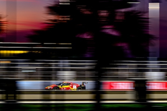 box_71_ferrari_5324_05_424_hi-_8f185613-34b6-4d4d-a1db-191c769adb29