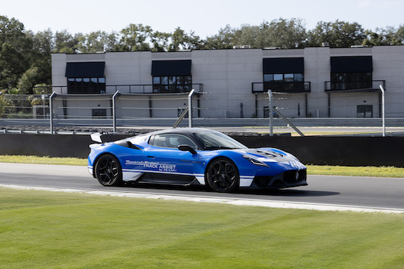 maserati-corse-presenta-l-innovativa-tecnologia-maserati-project-track-assist-by-as-car-i-al-motorsports-club-of-clubs-2026-a-tampa-in-florida