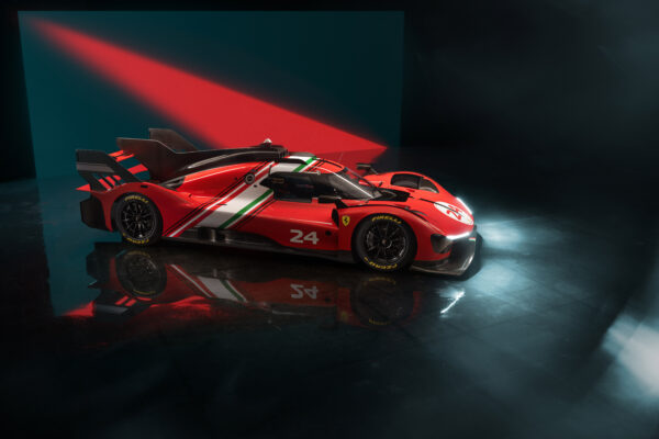 Ferrari 499P Modificata, svelata la sport prototipo in serie limitata per l’uso non competitivo