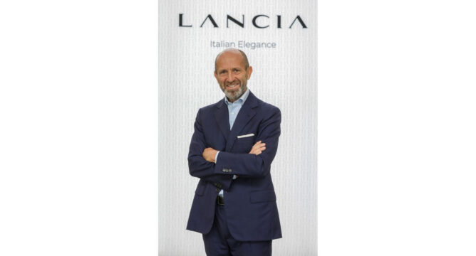 L’ammiraglia di casa Lancia ideata, disegnata e prodotta in Italia