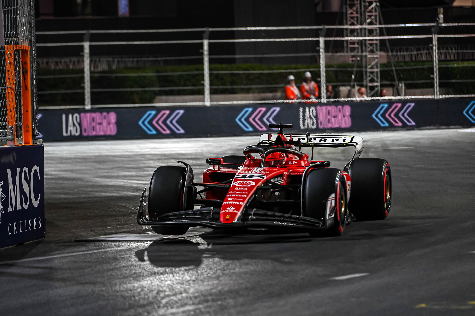 Gran Premio di Las Vegas – Quali recap: Charles in pole davanti a Carlos