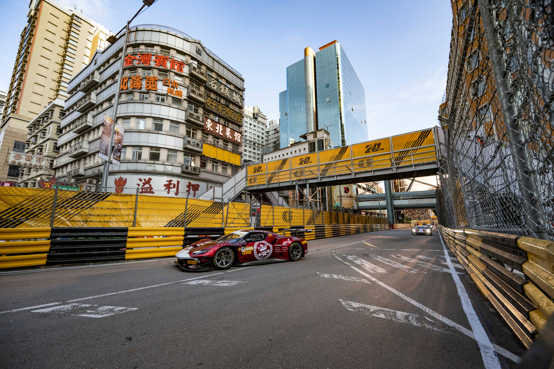 Ferrari quarta a Macao