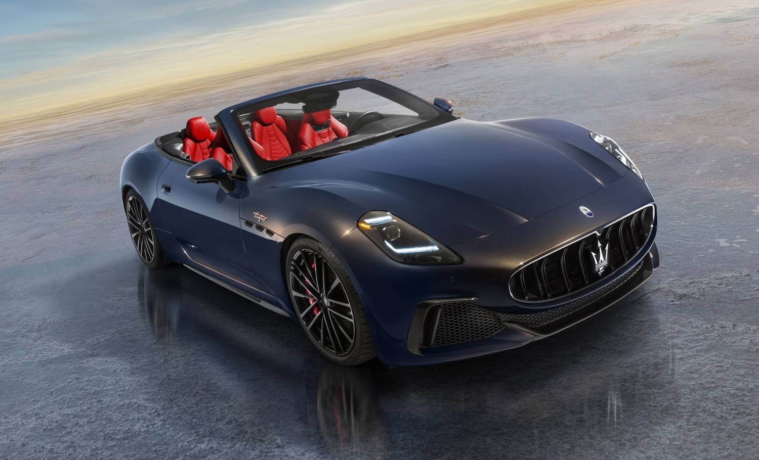 Ecco la nuova Maserati GranCabrio – Design iconico ed eleganza all’aria aperta per la nuova spyder del Tridente